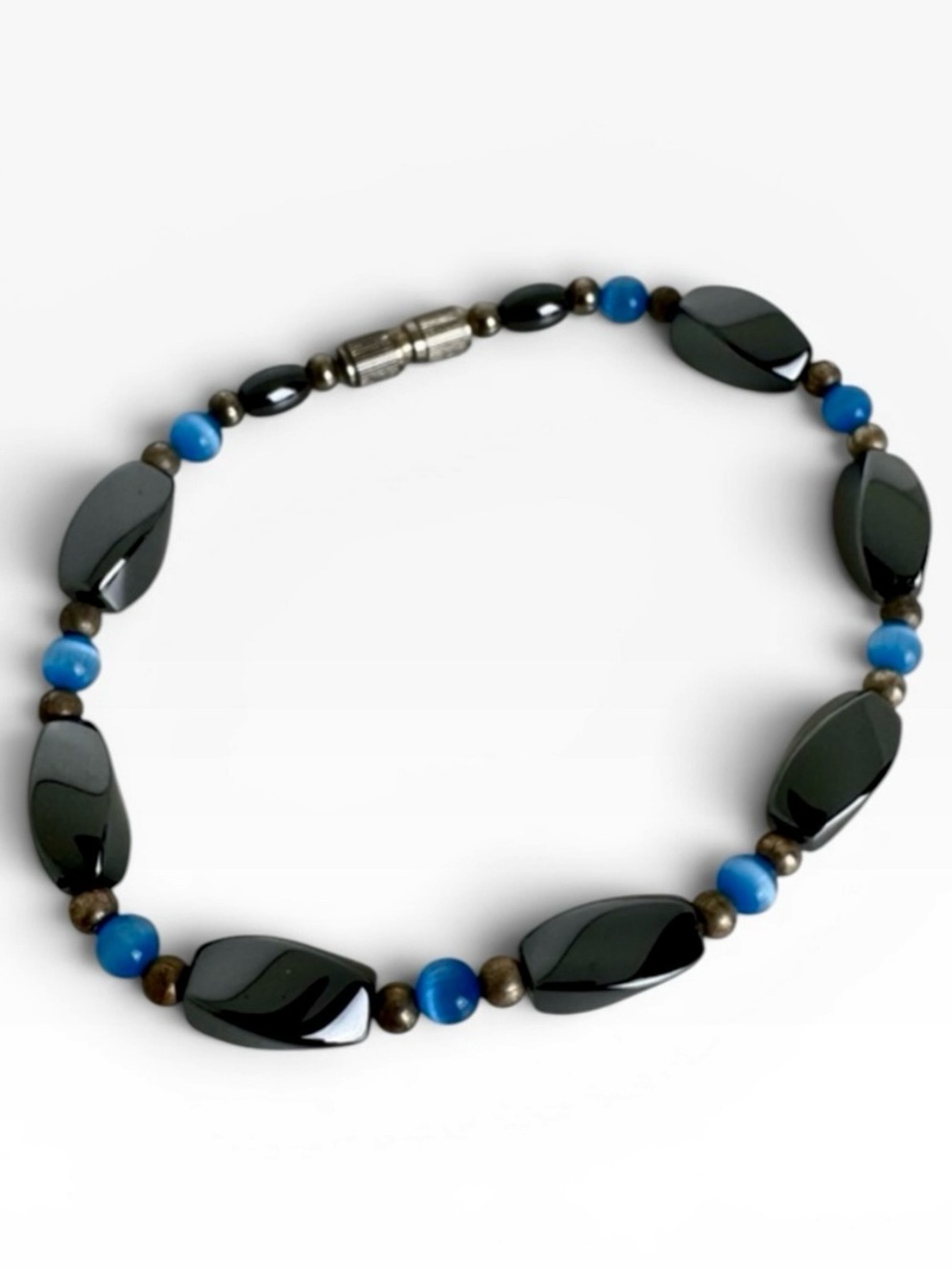 Black Hematite Style Blue Beaded Bracelet Screw Clasp Minimalist Modern